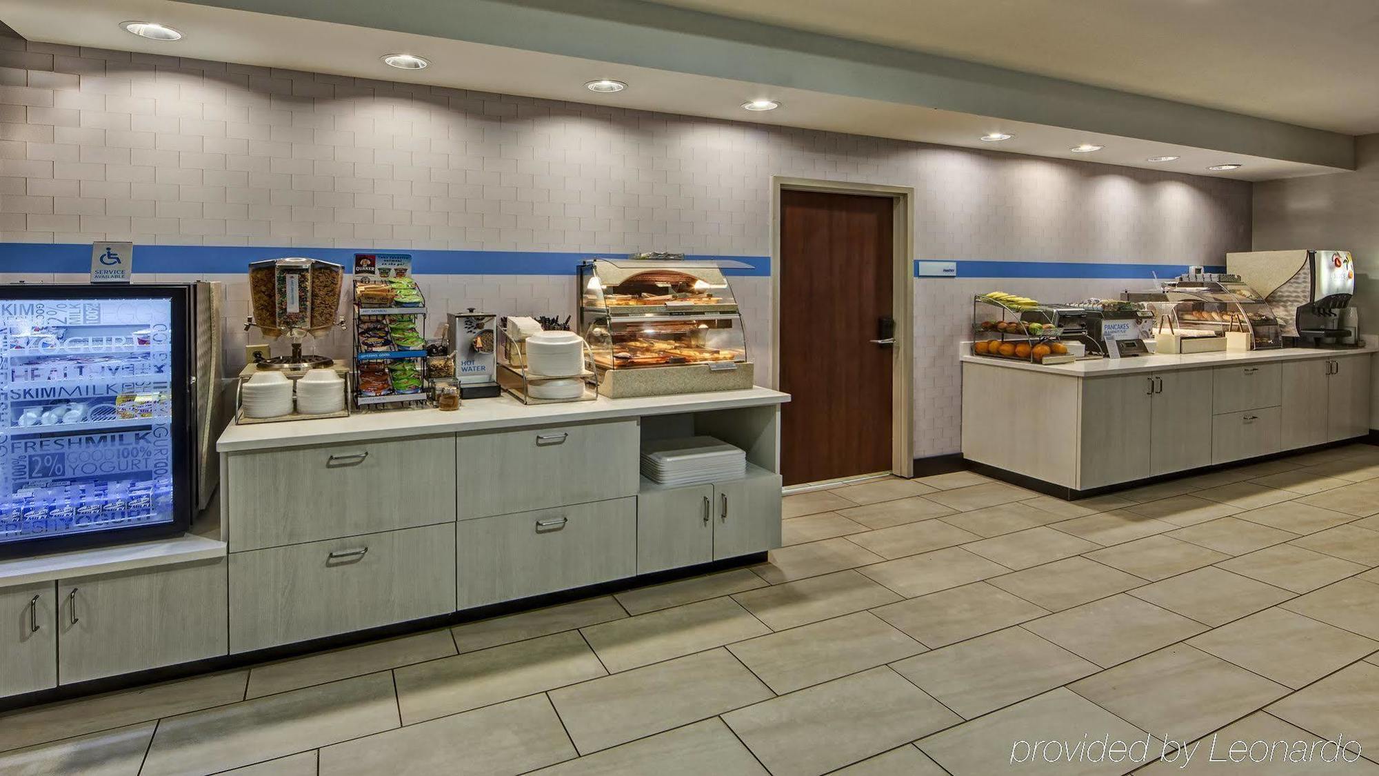 Holiday Inn Express & Suites Cookeville By Ihg Buitenkant foto